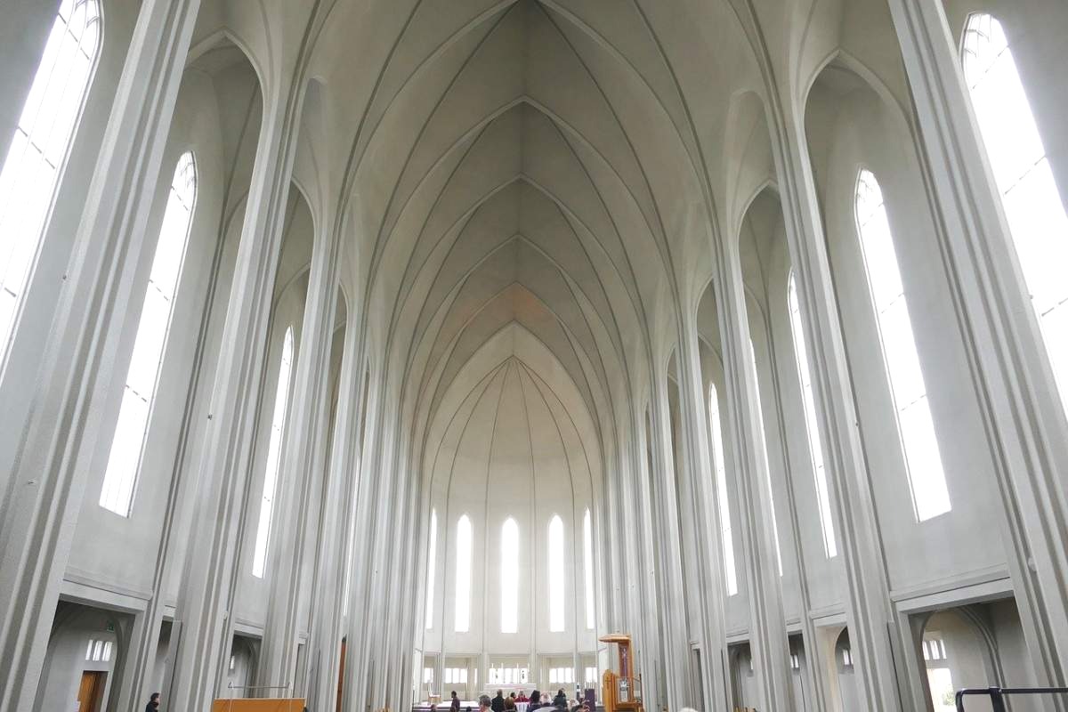 Hallgrímskirkja: una iglesia inspirada en la naturaleza | Portal  Inmobiliario